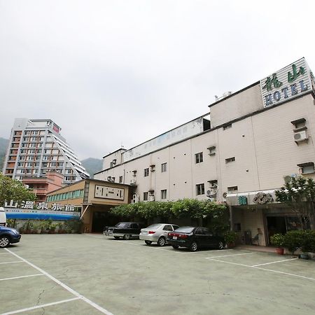 Long Shan Hotel Jiaoxi Exterior photo